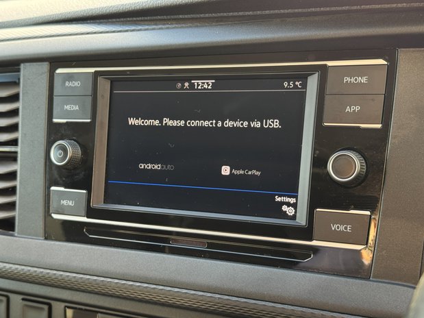 Volkswagen Transporter AUTO SWB L1H1 Low Roof Highline T28 Air 30
