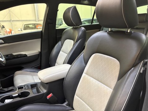 Kia Sportage 2.0 CRDi GT-Line S Auto AWD Euro 6 5dr 11