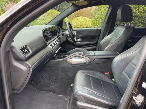 Mercedes-Benz GLE 2.0 GLE300d AMG Line (Premium) SUV 5dr Diesel G-Tronic 4MATIC Euro 6 (s/s) 68