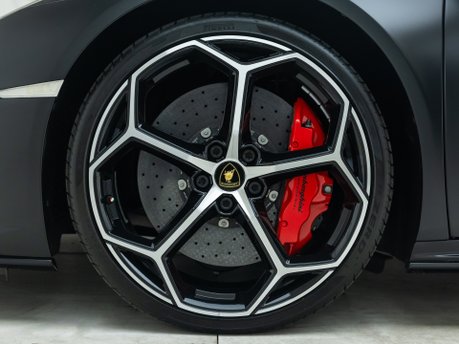 Lamborghini Huracan LP 640-4 EVO