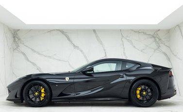 Ferrari 812 Superfast 2