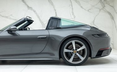 Porsche 911 Targa 4 (992) 53