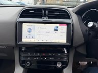 Jaguar F-Pace PORTFOLIO AWD 12
