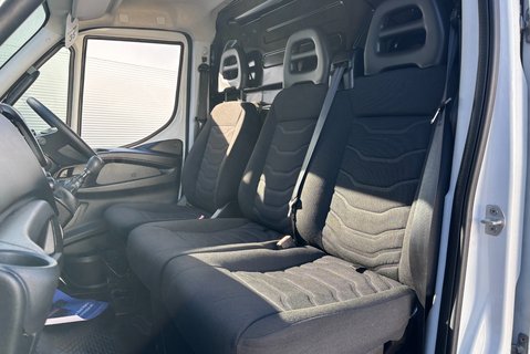 Iveco Daily 65C17 H/D 4100wb Panel Van - Air Con - Direct from the MOD 3