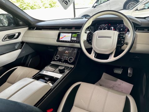 Land Rover Range Rover Velar 3.0 SD6 V6 R-Dynamic SE Auto 4WD Euro 6 (s/s) 5dr 55