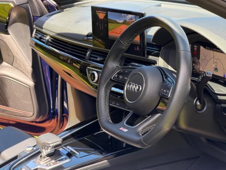 Audi A4 AVANT TFSI S LINE BLACK EDITION MHEV 27