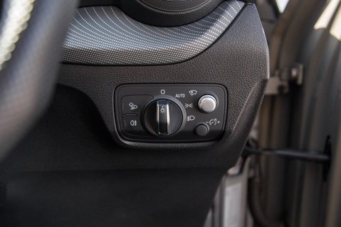 Audi Q2 SQ2 TFSI QUATTRO VORSPRUNG 14