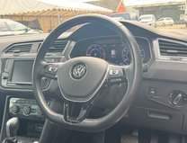 Volkswagen Tiguan 2.0 TDI BlueMotion Tech SEL SUV 5dr Diesel DSG 4Motion Euro 6 (s/s) (150 ps 11
