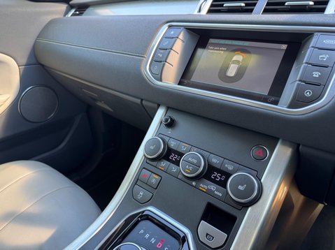 Land Rover Range Rover Evoque TD4 SE TECH 20
