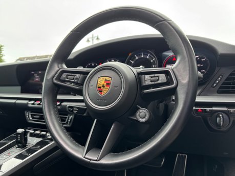 Porsche 911 3.0T 992 Carrera 4 Coupe 2dr Petrol PDK 4WD Euro 6 (s/s) (385 ps) 23