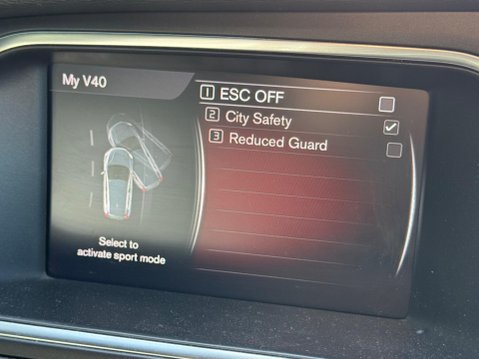 Volvo V40 1.5 T2 R-Design Edition Auto Euro 6 (s/s) 5dr 15