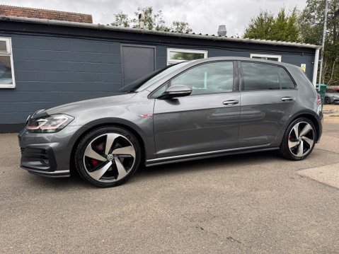 Volkswagen Golf GTI TSI DSG 15