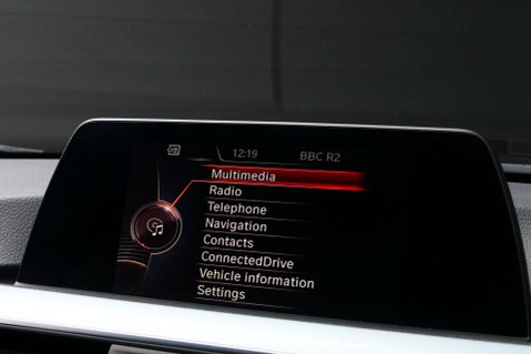 BMW 3 Series 2.0 320i Sport Auto 5dr 30