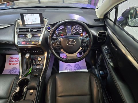 Lexus NX 2.5 300h Sport E-CVT 4WD Euro 6 (s/s) 5dr 29