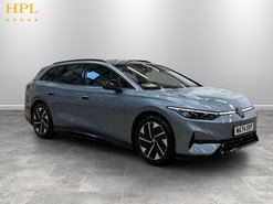 Volkswagen Id.7 Pro 77kWh Match Tourer 5dr Electric Auto (286 ps) 1 Owner - Sensors - Blue