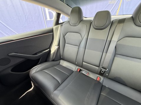 Tesla Model 3 Saloon 4dr Electric Auto RWD (208 ps) 27