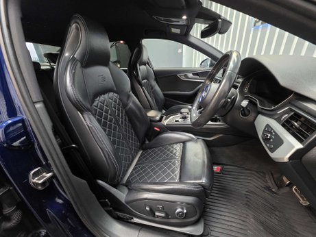 Audi S4 3.0 TFSI V6 Saloon 4dr Petrol Tiptronic quattro Euro 6 (s/s) (354 ps) 3