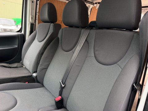 Peugeot Expert 1.6 HDi Panel Van 4dr Diesel Manual L1 H1 (177 g/km, 90 bhp) 27