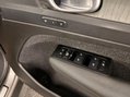 Volvo XC40 1.5h T5 Twin Engine Recharge 10.7kWh Inscription Pro Auto Euro 6 (s/s) 5dr 37