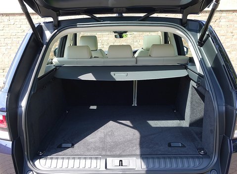 Land Rover Range Rover Sport 3.0 SDV6 HSE 10