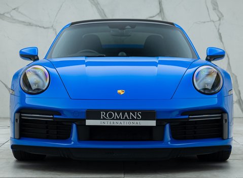 Porsche 911 Turbo S (992) 7