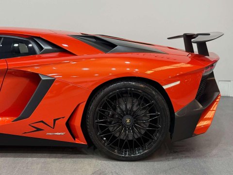 Lamborghini Aventador 6.5 V12 LP 750-4 Superveloce Coupe 2dr Petrol ISR 4WD Euro 6 (750 bhp) 40