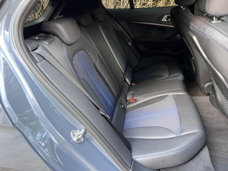 BMW 1 Series 1.5 118i M Sport (LCP) DCT Euro 6 (s/s) 5dr 33