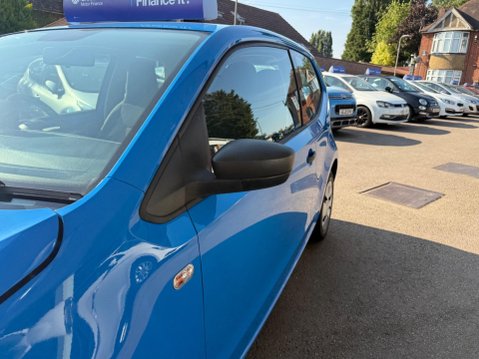 Volkswagen Up 1.0 Take up! Euro 5 3dr 16