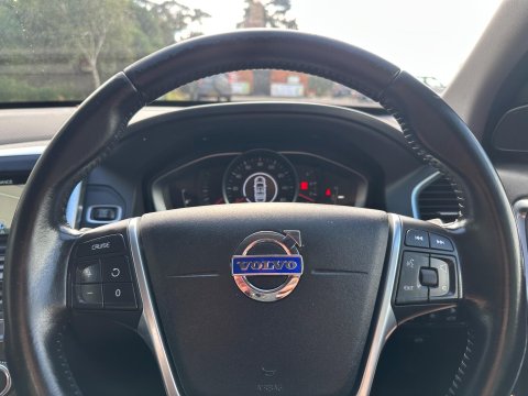 Volvo XC60 2.0 D4 SE Nav Euro 6 (s/s) 5dr 19