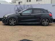Mercedes-Benz GLA GLA200 CDI AMG Line 4