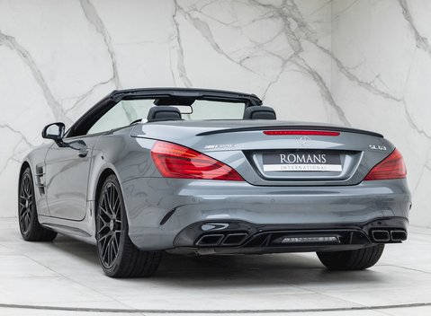 Mercedes-Benz SL Class SL63 4