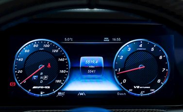 Mercedes-Benz G Class G63 Carbon Edition 17