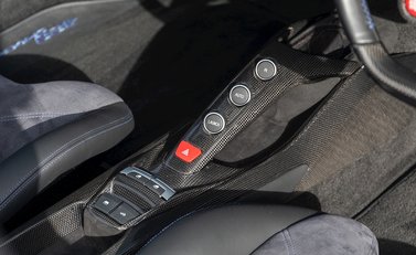 Ferrari 488 Spider 20