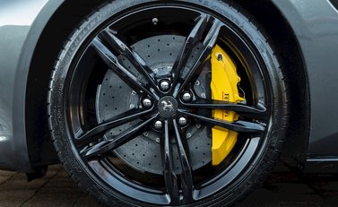 Ferrari GTC4 Lusso 10