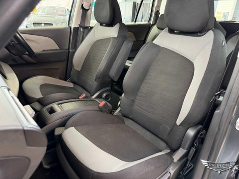 Citroen Grand C4 Picasso 1.6 BlueHDi Exclusive EAT6 Euro 6 (s/s) 5dr 24