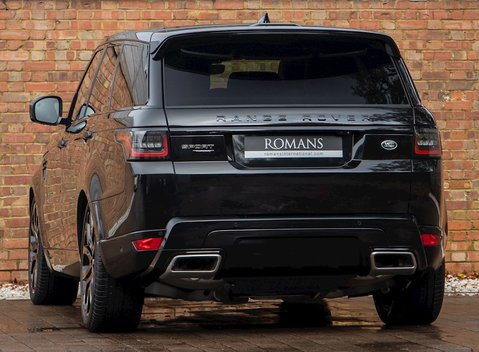 Land Rover Range Rover Sport 3.0 SDV6 Autobiography Dynamic 2