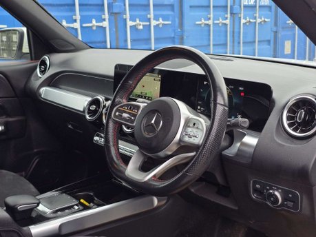Mercedes-Benz GLB 1.3 GLB200 AMG Line SUV 5dr Petrol 7G-DCT Euro 6 (s/s) (163 ps) 19