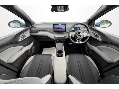 BYD Dolphin Surf 65kw Active 30kwh Auto 17