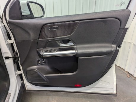 Mercedes-Benz GLA 1.3 GLA 250 Exclusive Edition E Auto 5dr 53