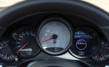 Porsche 911 (991.2) Targa 4 GTS 18