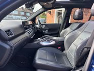 Mercedes-Benz GLE 2.0 GLE300d AMG Line (Premium Plus) SUV Diesel G-Tronic 4MATIC Euro 6 245ps 11
