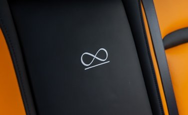 Rolls-Royce Cullinan Black Badge 17