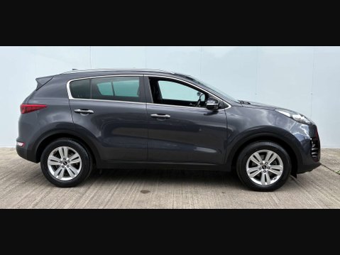 Kia Sportage 1.7 Sportage 2 CRDi ISG 5dr 8