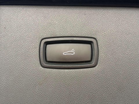 Porsche Cayenne 3.0T V6 Coupe 5dr Petrol TiptronicS 4WD Euro 6 (s/s) (340 ps) 38