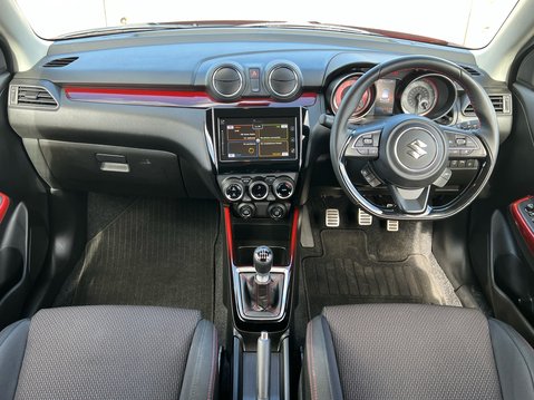 Suzuki Swift SPORT BOOSTERJET MHEV 10