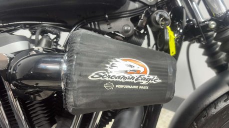 Harley-Davidson Sportster 883 IRON 2010 ONLY 4K NEW MOT SERVICED VERY CLEAN CRUISER BIKE 883CC 20