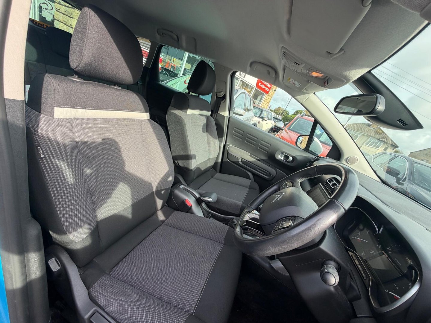 2018 Citroen C3 Aircross — image 11