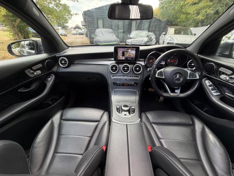Mercedes-Benz GLC GLC 250 D 4MATIC AMG LINE PREMIUM 28