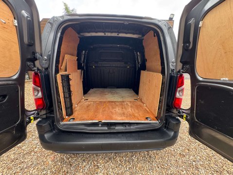 Toyota Proace City 1.5 Proace City Icon 6