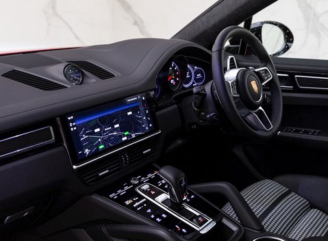 Porsche Cayenne GTS Coupé 15